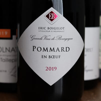 The wine Pommard "en Boeuf" 2019 from winery Eric Boigelot is one of the 10 wines tasted during this class "Pommard & Volnay Tasting".