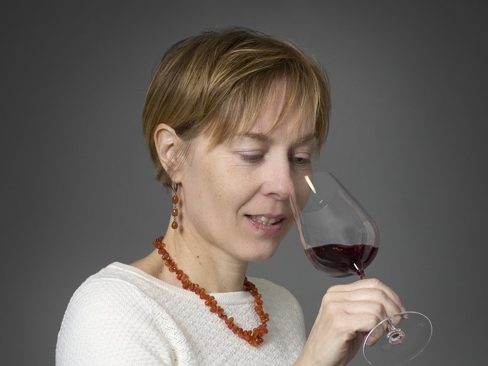 Céline shares her approach to understanding Premier Cru and Grand Cru wines during a Burgundy tasting in Beaune.