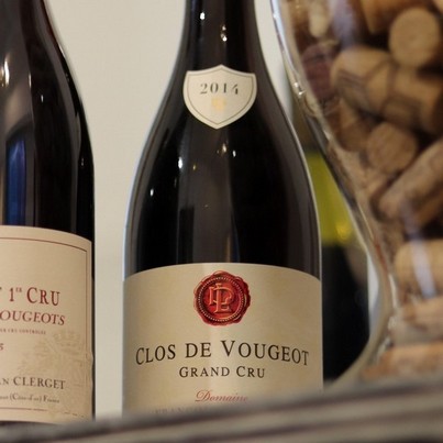 Taste 8 red wines made with pinot noir during this class "pure tasting".